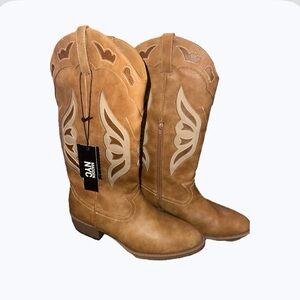 NEW Madden NYC Tan Western Cowboy Boots with Cream Inlay